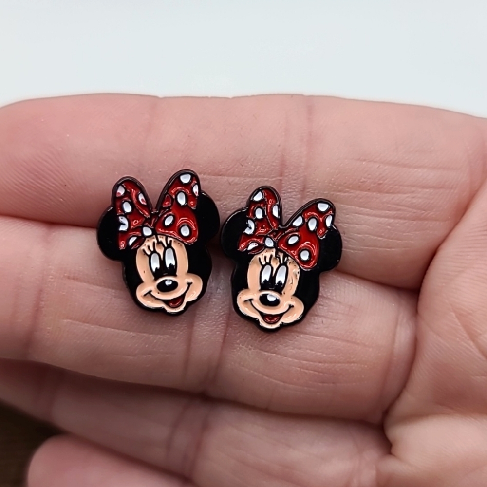 Minnie Mouse Enamel Stud Earrings